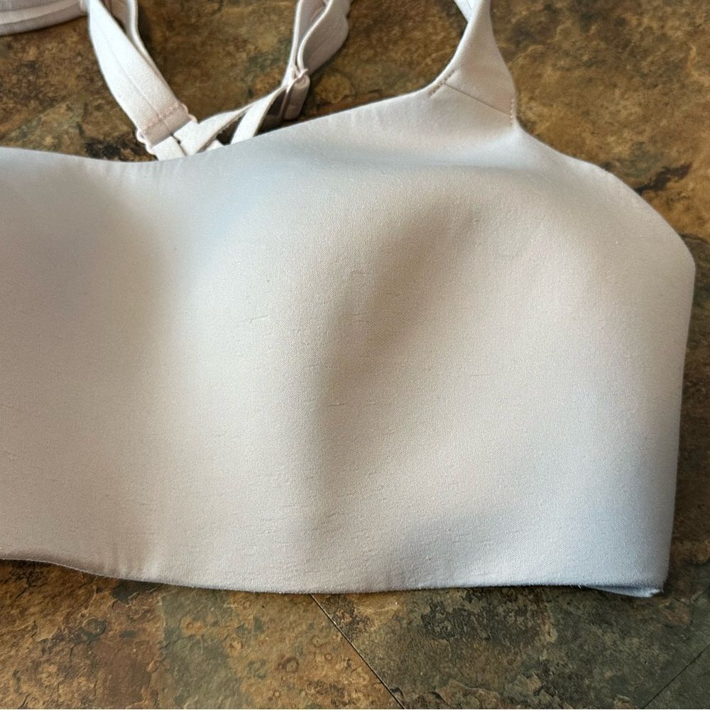 Lululemon Pastel Adapt and Align Bra 34DD - Picture 4 of 8